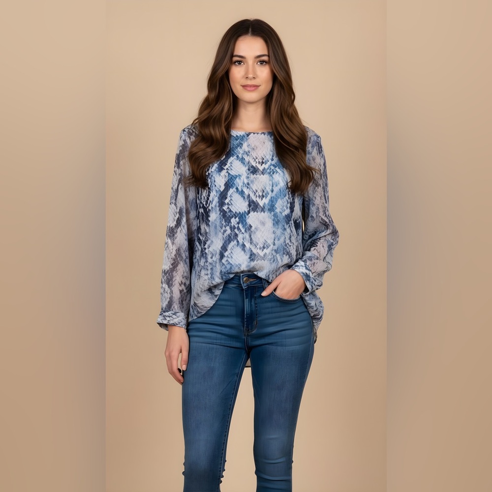 🔥Jennifer Lopez Blouse🔥